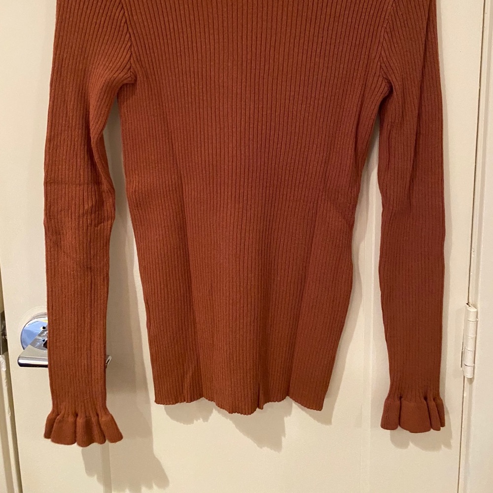 Sweater - Picture 3 of 3